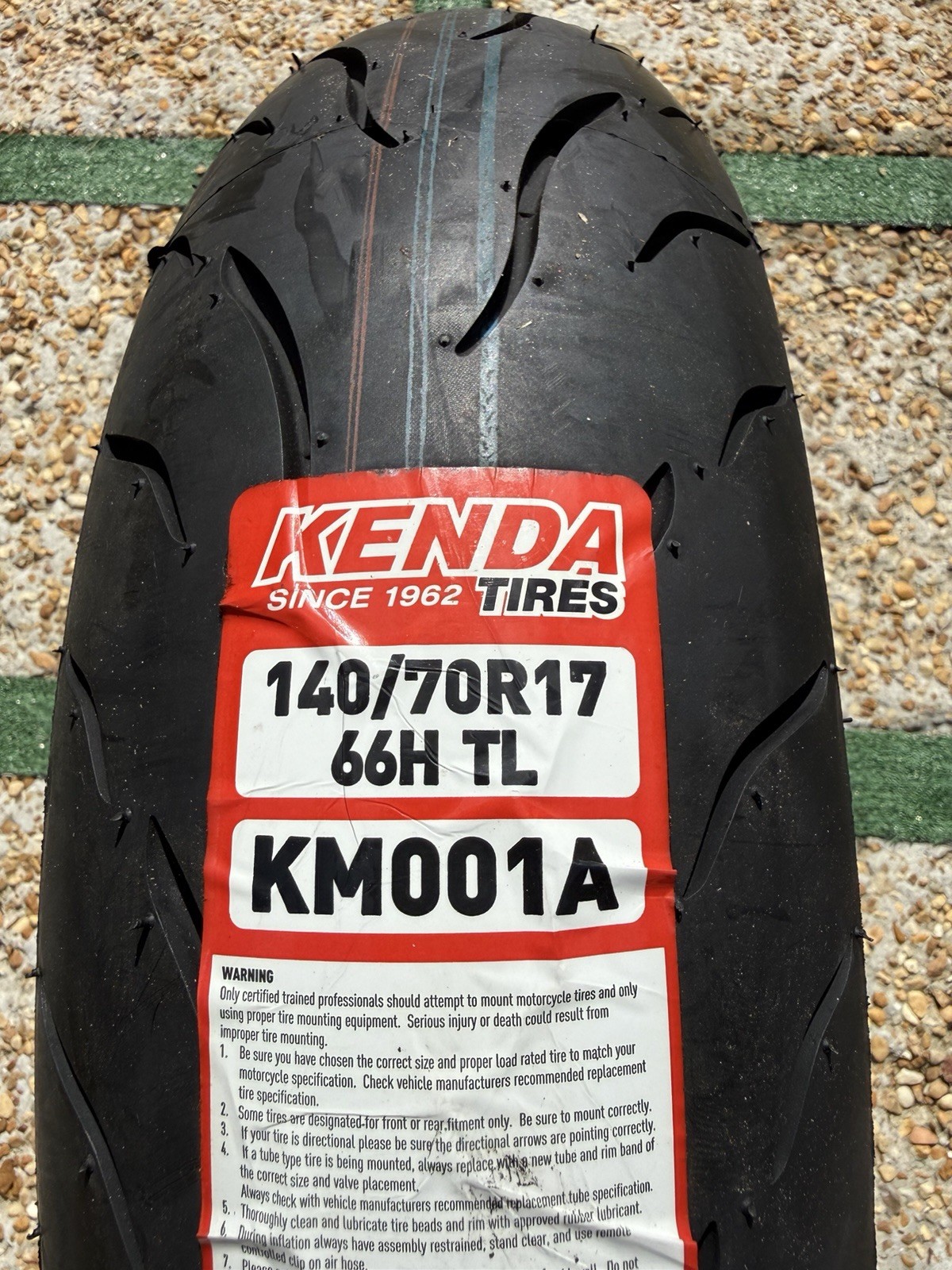 Kenda KM001A 140/70R17 66H TL Rear Motorcycle Tire Tubeless New