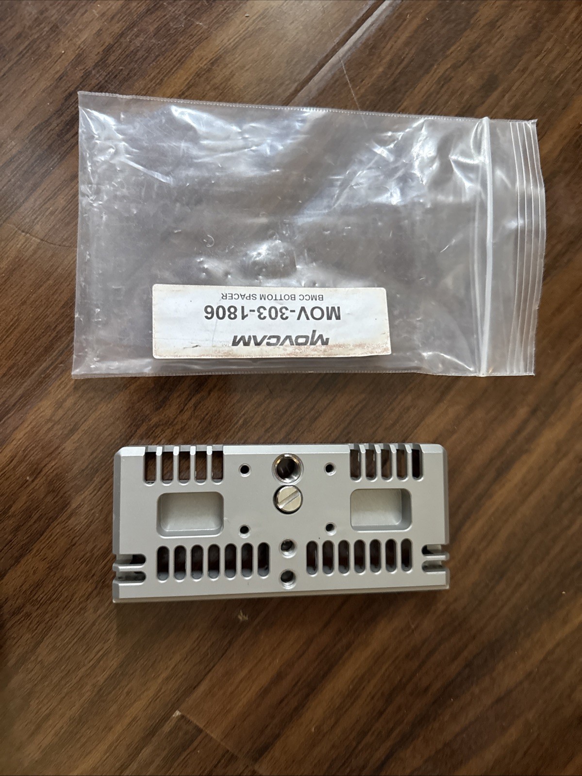 MovCam BMCC bottom spacer BasePlate For Blackmagic Cinema Camera (MOV-304-1806) MovCam BMCC bottom spacer BasePlate For Blackmagic Cinema Camera (MOV-304-1806)