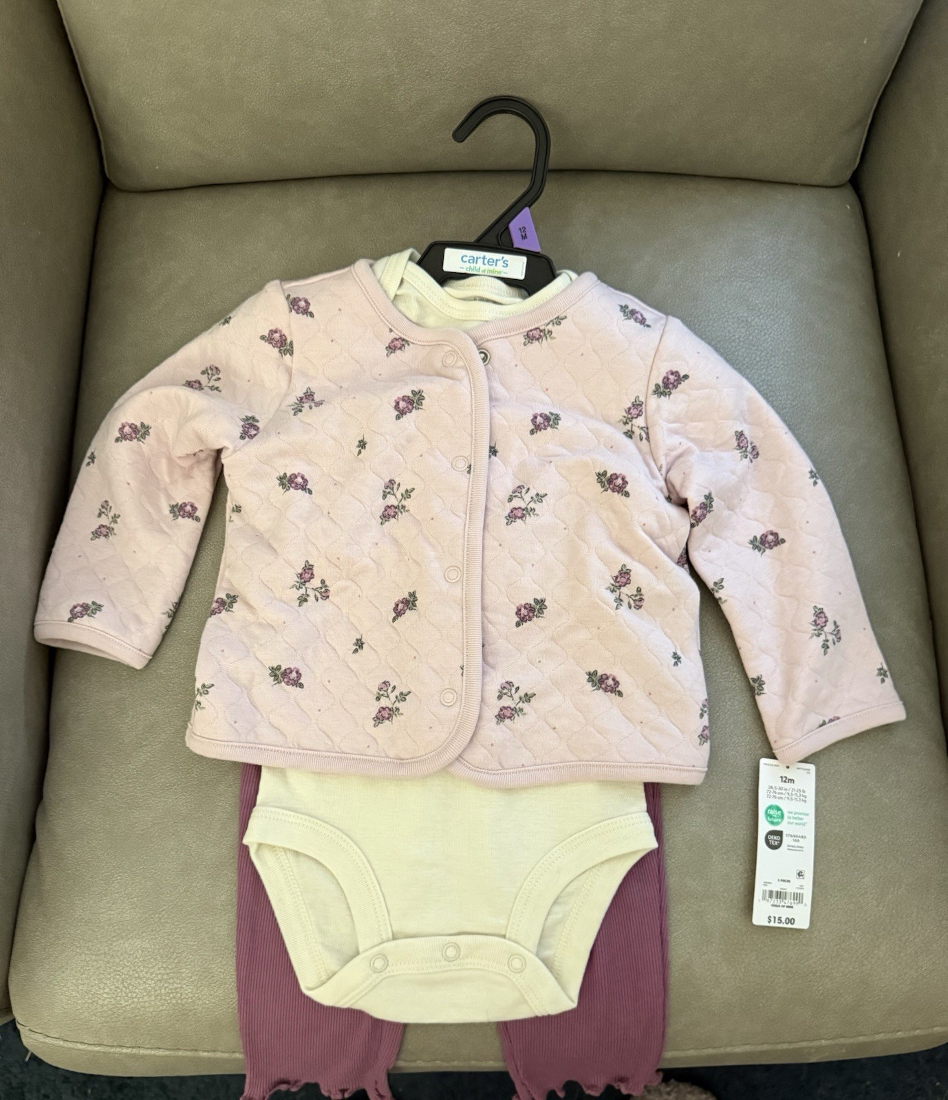 Carter\'s 3-Piece Set Carter\'s 3-Piece Set
