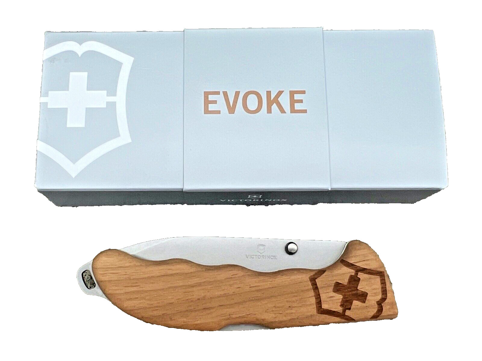Swiss Army Walnut Wood Evoke Hunter Pro With Clip Victorinox 0.9415.D630, NIB Swiss Army Walnut Wood Evoke Hunter Pro With Clip Victorinox 0.9415.D630, NIB