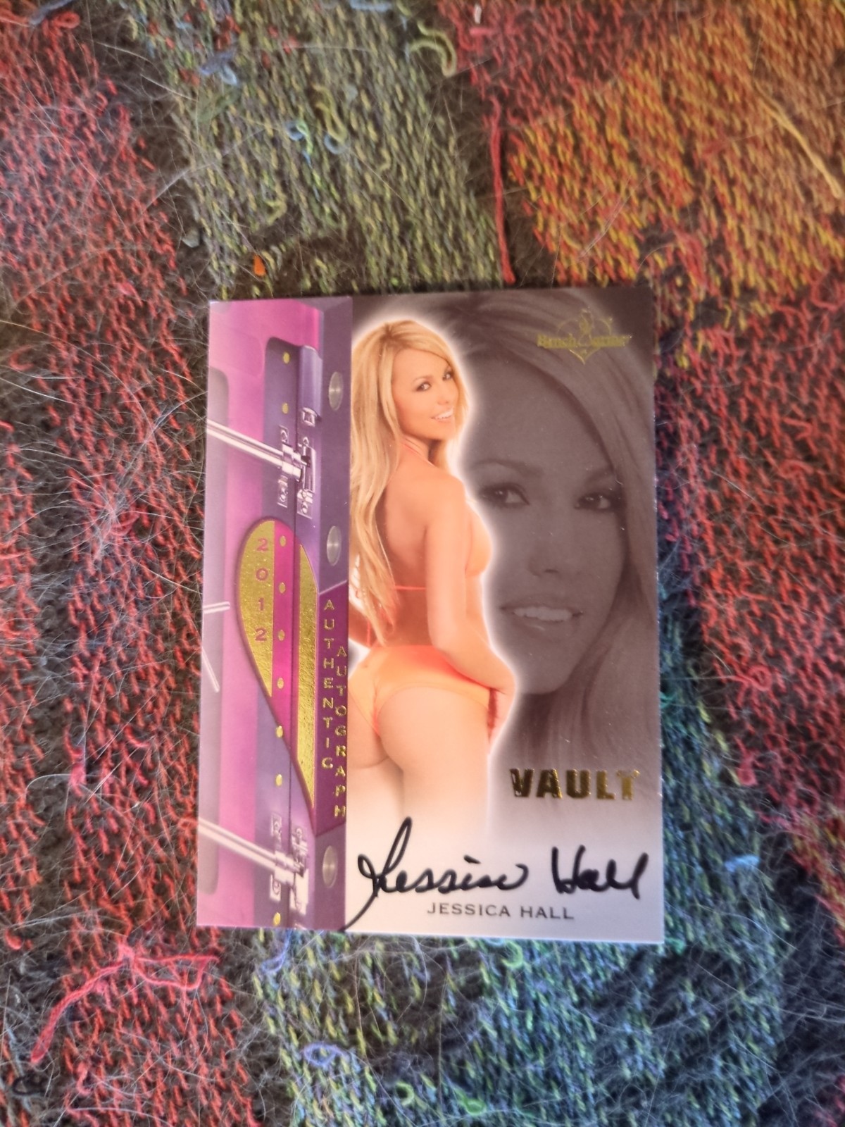 2012 Benchwarmer Vault JESSICA HALL On Card Auto PLAYBOY PLAYMATE