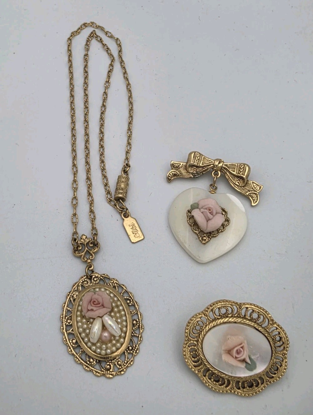 Vtg 1928 Pink Ceramic Rose Heart MOP Gold Tone Brooch Choker Necklace Lot Of 3