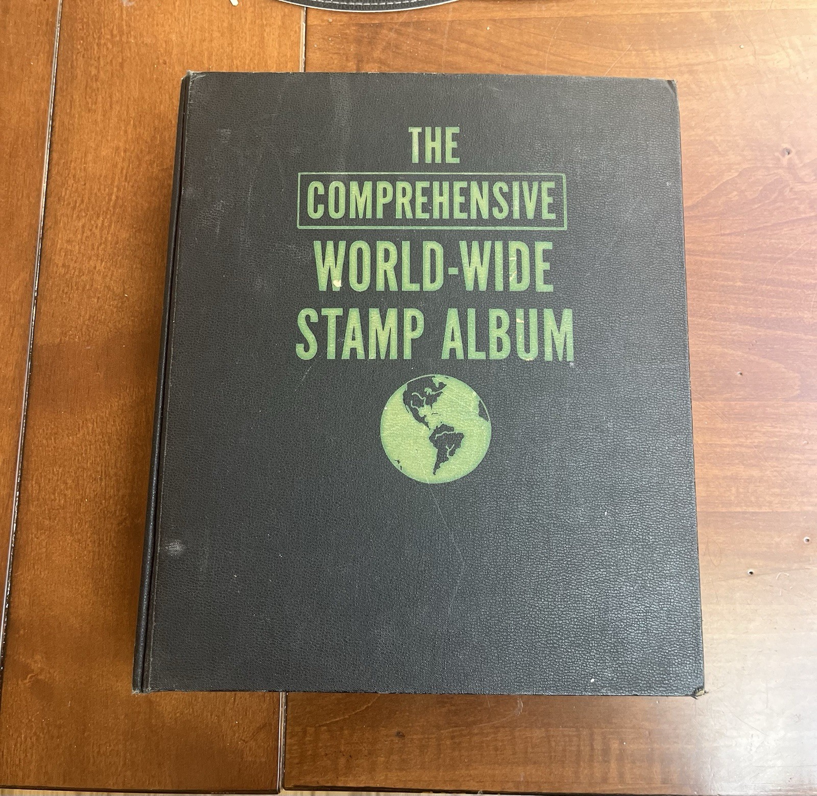 3300+ Stamps The Comprehensive World-Wide Album Minkus Publications 1955