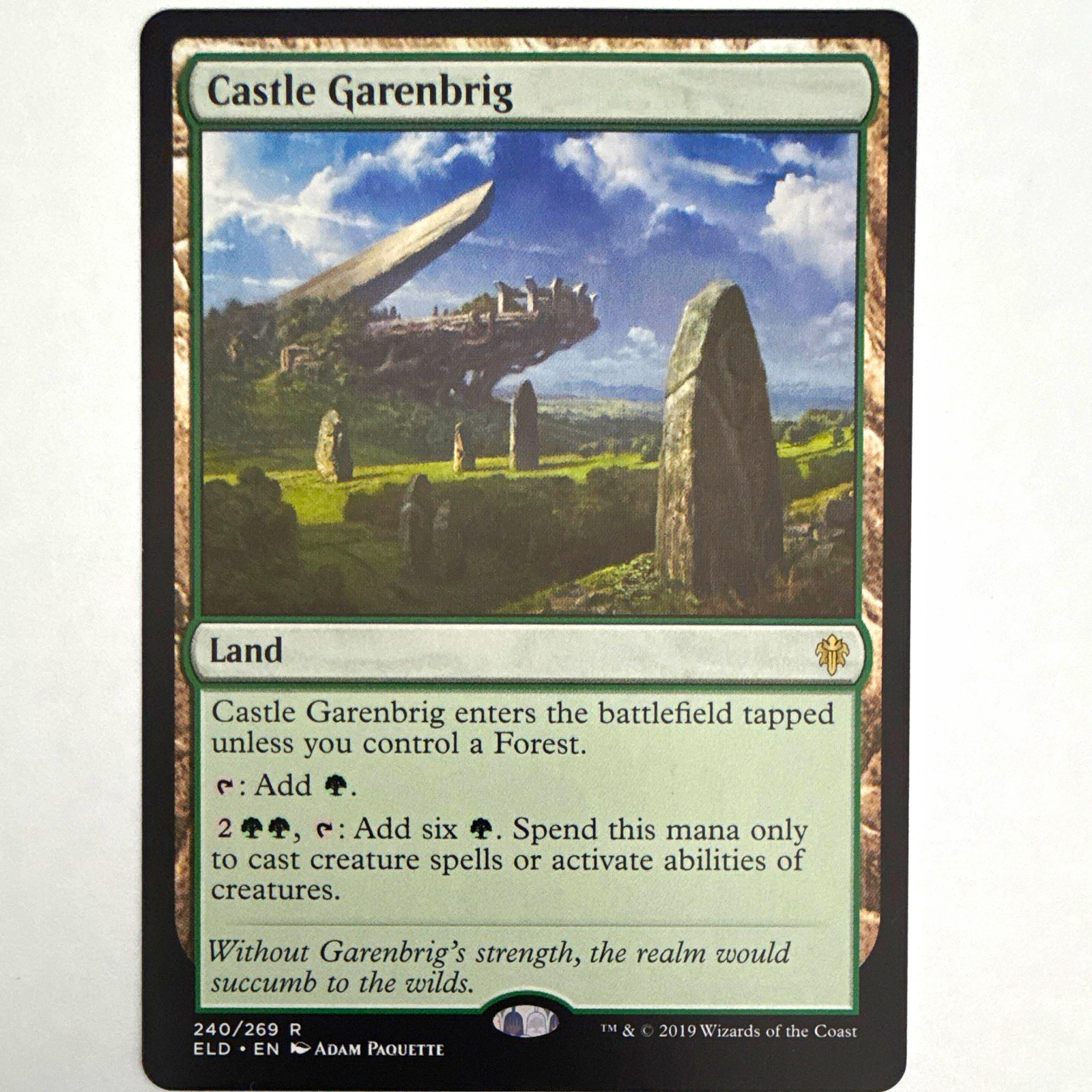 Wizards of the Coast MTG Castle Garenbrig ELD Rare EN Regular Land 240