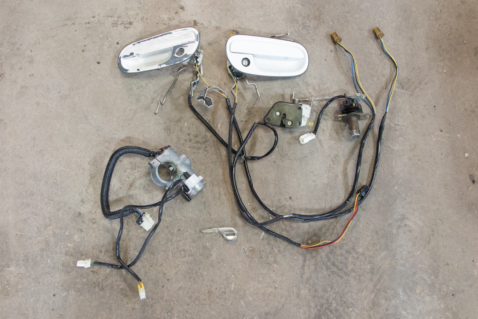90-96 NISSAN 300ZX TWIN TURBO IGNITION CYLINDER W/TITANIUM KEY DOOR HANDLES RARE