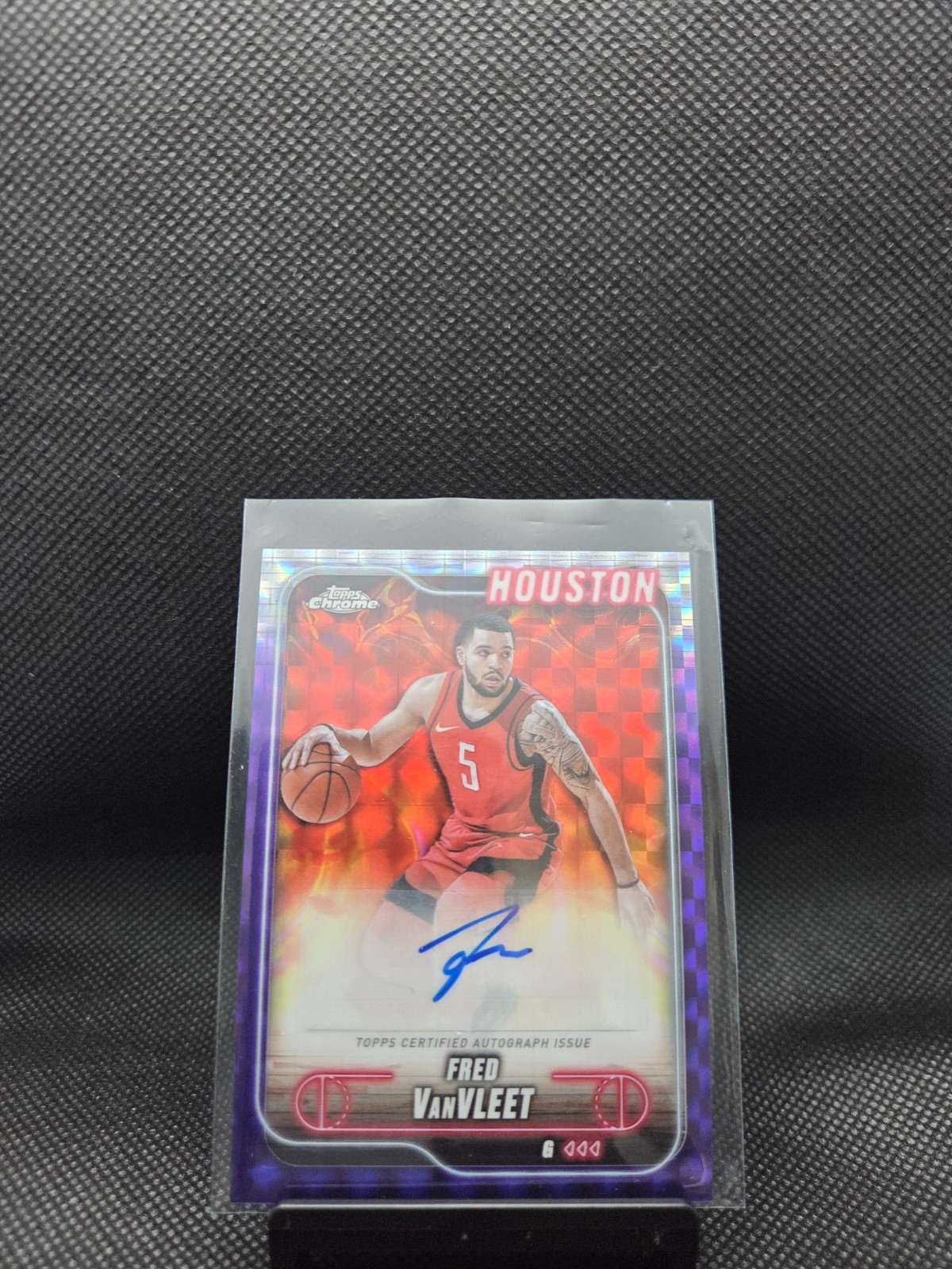 2024-25 Topps Chrome - Autographs Fred VanVleet #TCA-FV Purple Geometric