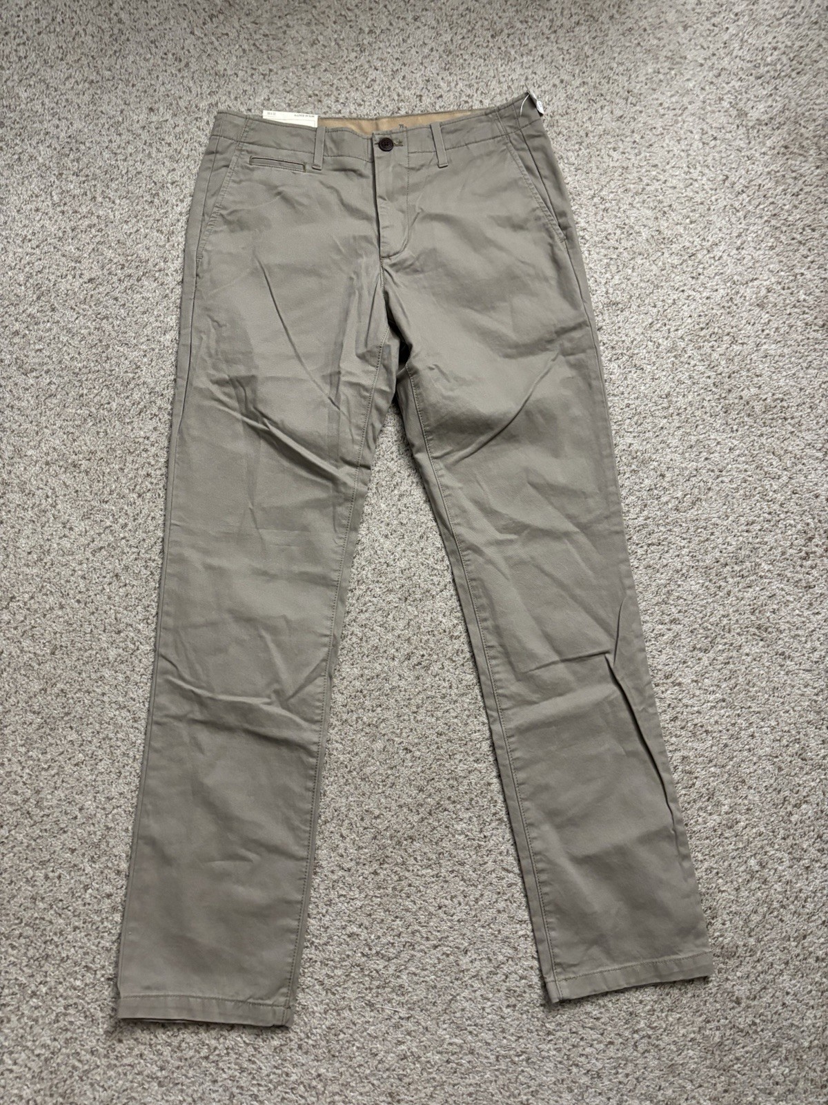NEW GAP Pants Mens Size 30x32 Dark Beige The Lived-in Slim Straight Chino Casual NEW GAP Pants Mens Size 30x32 Dark Beige The Lived-in Slim Straight Chino Casual