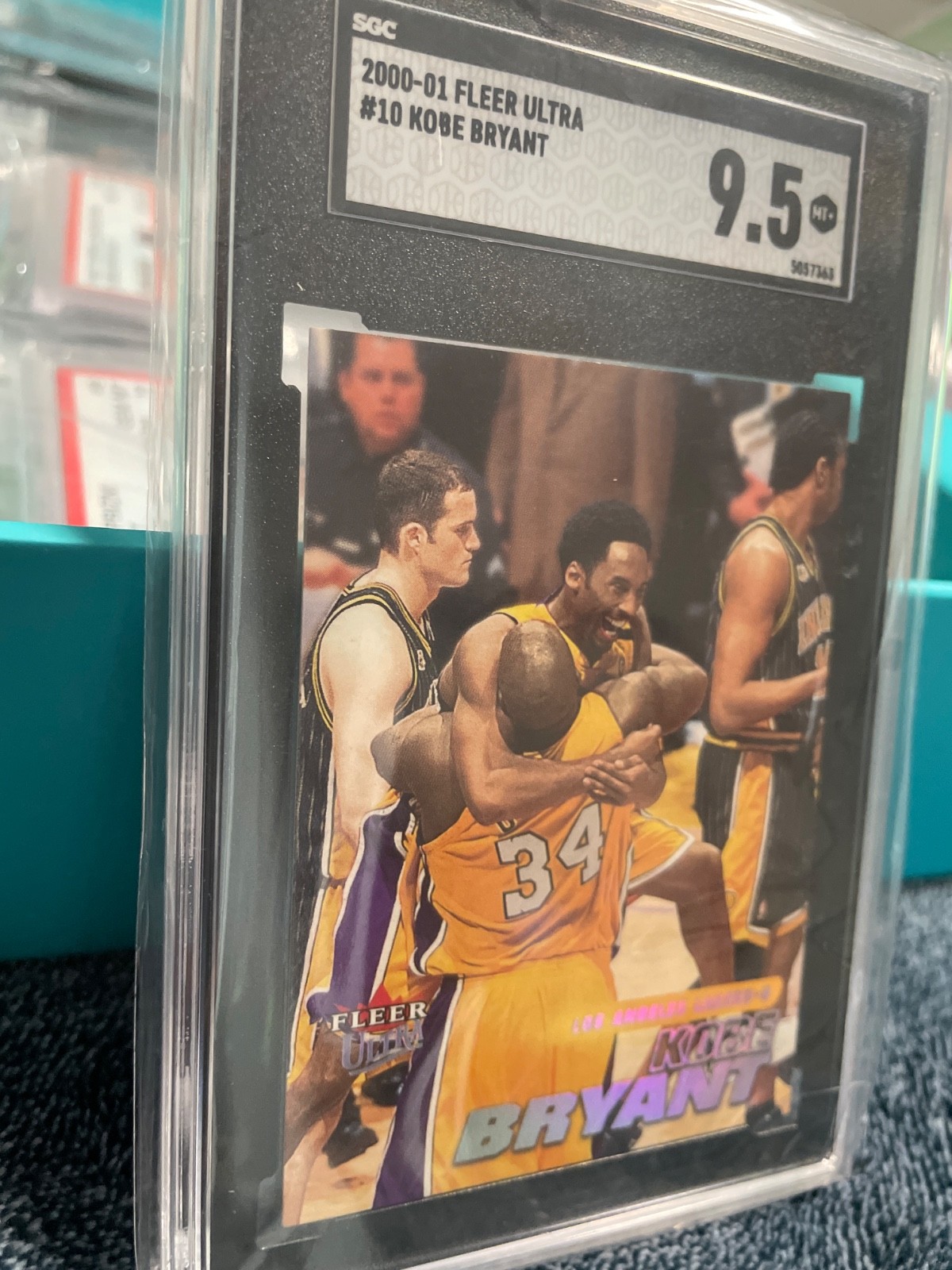2000-01 Fleer Ultra #10 Kobe Bryant 2000-01 Fleer Ultra #10 Kobe Bryant