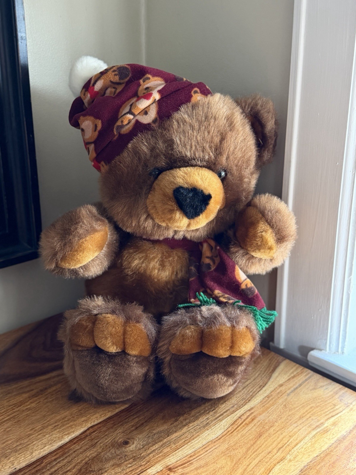 JCPenney Holiday Collection Brown Teddy Bear Red Fleece Hat Scarf 26\