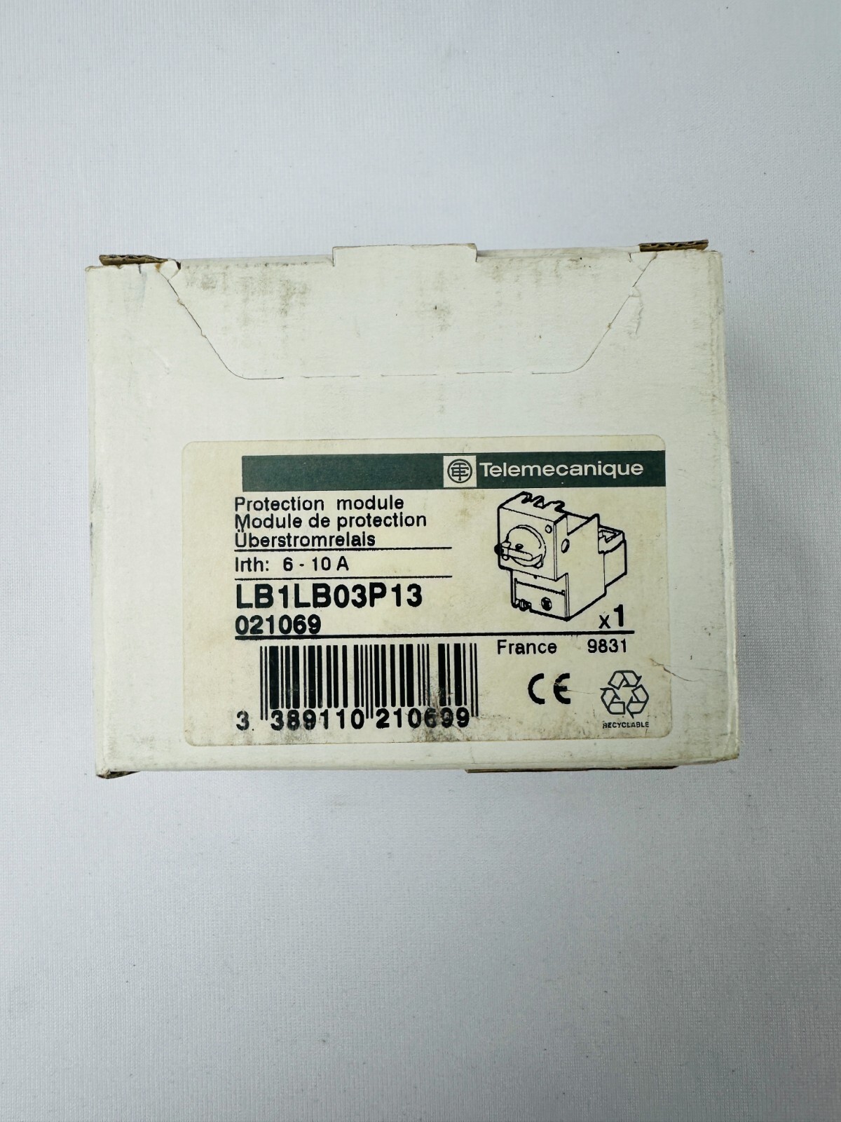 Telemecanique LB1-LB03P13 Thermal-Magnetic Protection Module Telemecanique LB1-LB03P13 Thermal-Magnetic Protection Module