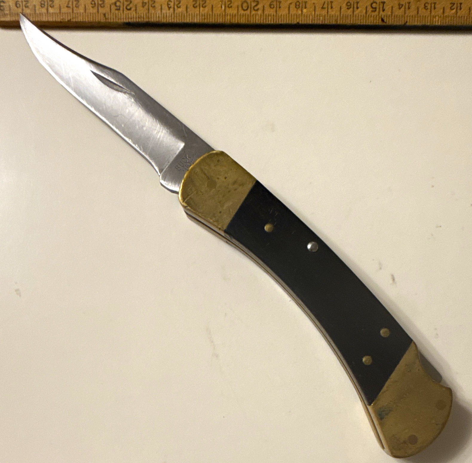 Buck 110 3 Stars Folding Hunter Pocketknife Lockback Clip Point Wood Handle Buck 110 3 Stars Folding Hunter Pocketknife Lockback Clip Point Wood Handle