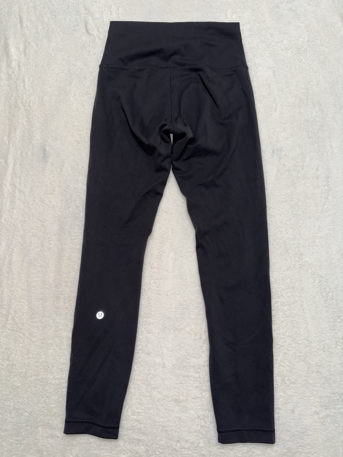 Lululemon Women’s Black Wunder Train High-Rise Tight Size 6