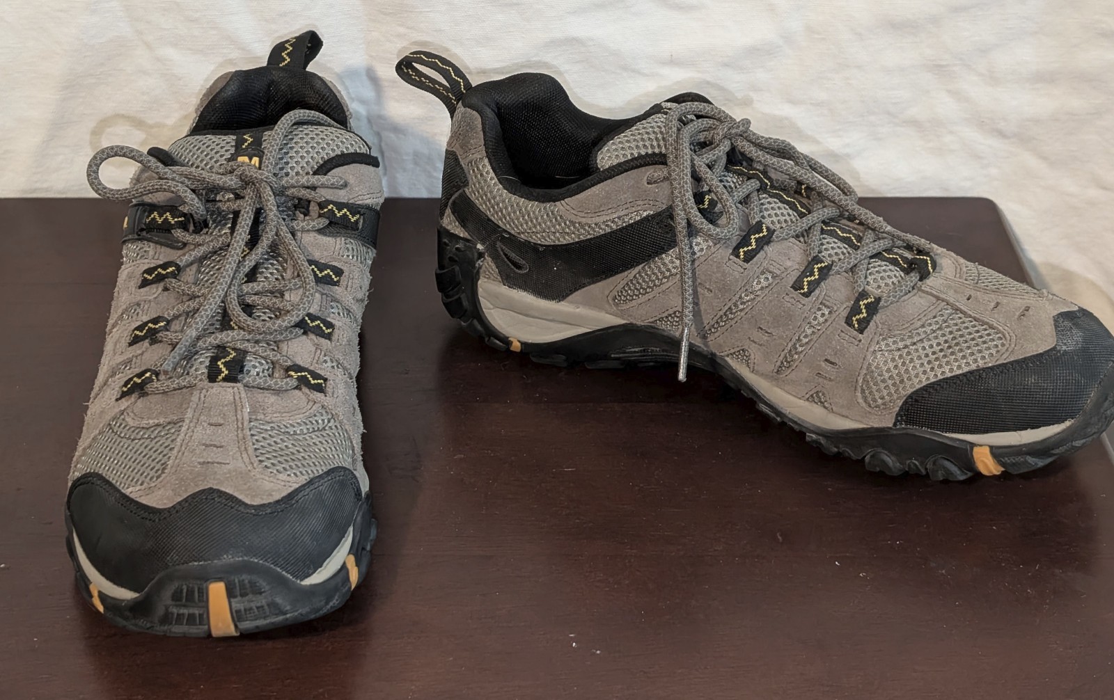 Merrell Moab 2 Vent Low Hiking Shoes - Walnut Boulder - Men\'s Size 8