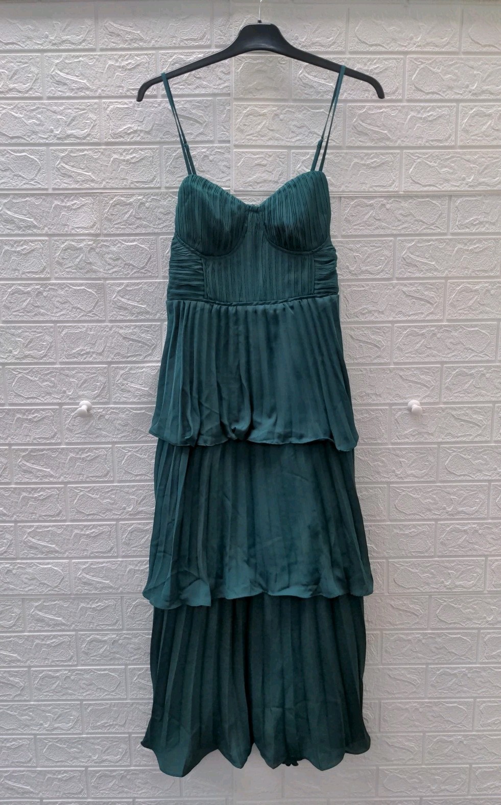 New Lulu\'s Cascading Crush Emerald Midi Dress Size M