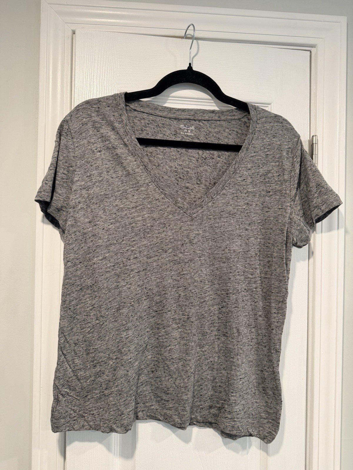 NWOT Madewell Size M Gray Heather V Neck Short Sleeve Slub Cotton Tee Shirt NWOT Madewell Size M Gray Heather V Neck Short Sleeve Slub Cotton Tee Shirt