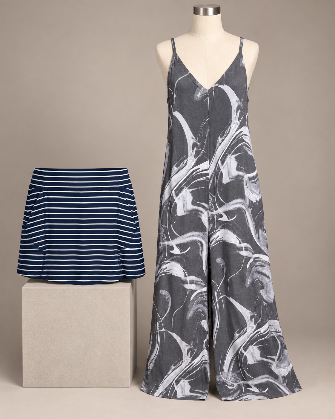 Athleta Women\'s Lot Bundle Jumpsuit Skirt Size Large Gray/White Size Athleta Women\'s Lot Bundle Jumpsuit Skirt Size Large Gray/White Size