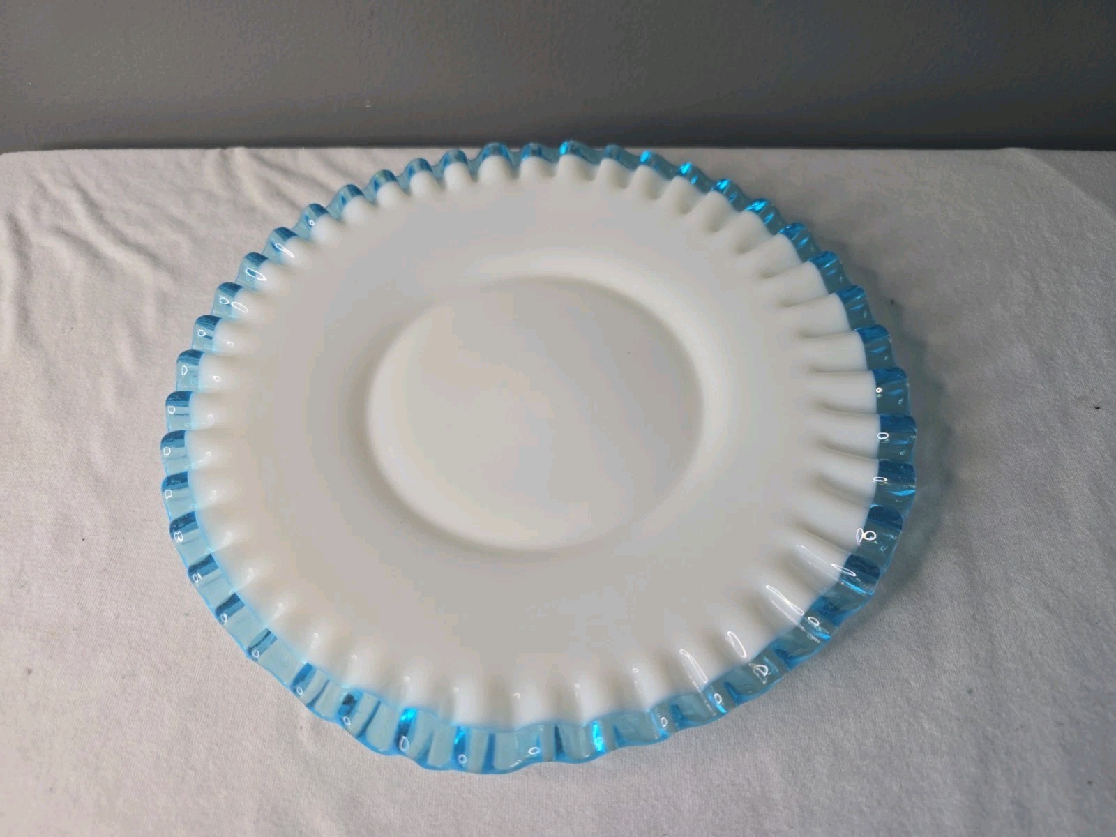 VTG. Fenton Aqua Crest Ruffled Milk Glass Plate Rare 1948-1954 11.5 “ Wide Rim