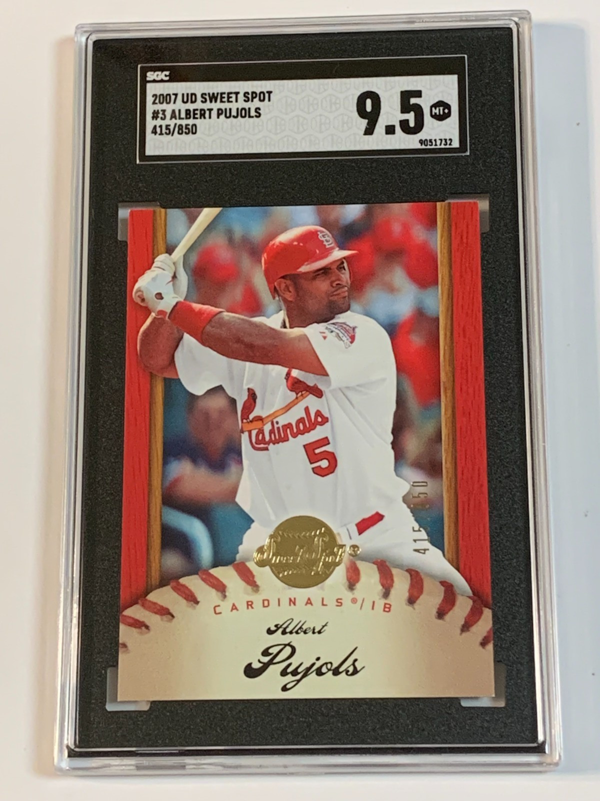2007 UD Sweet Spot #3 Albert Pujols /850 - SGC 9.5 (MT+) 2007 UD Sweet Spot #3 Albert Pujols /850 - SGC 9.5 (MT+)