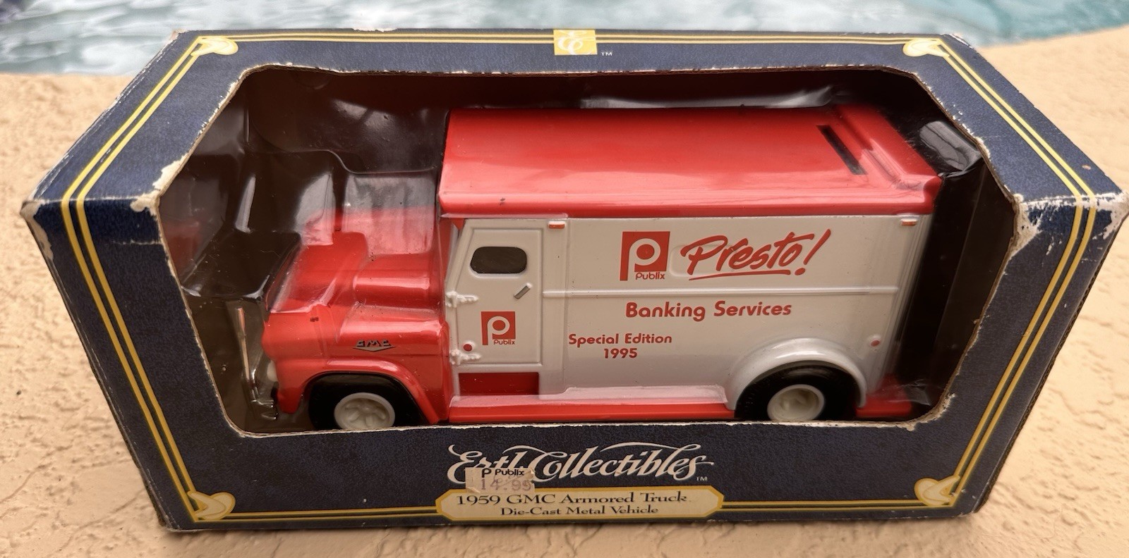 Publix 1959 Presto Banking Serv. GMC Armored Truck Bank ERTL Cast Metal Sealed Publix 1959 Presto Banking Serv. GMC Armored Truck Bank ERTL Cast Metal Sealed