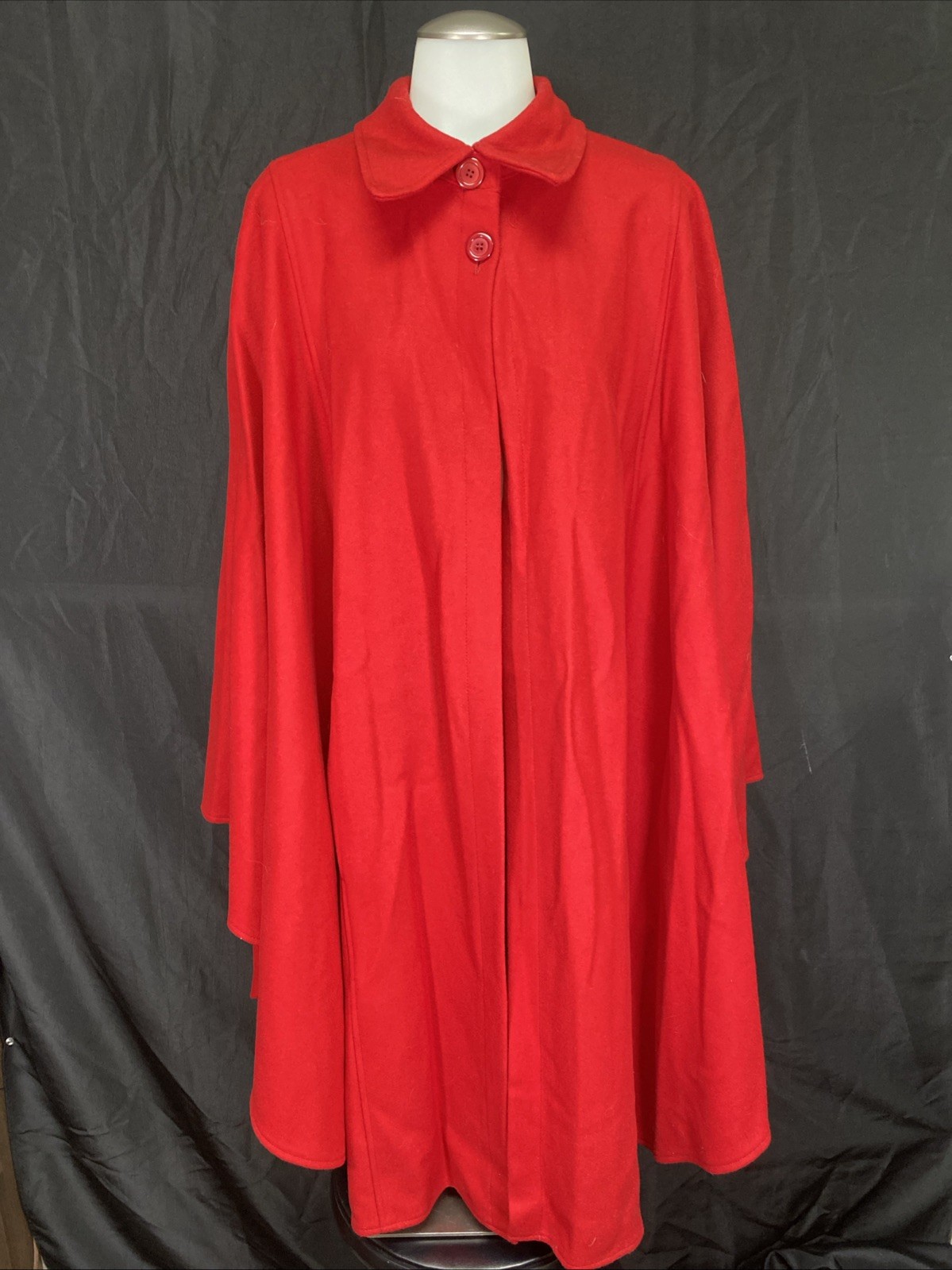 Vintage Harvé Benard Red Wool Cape Coat Collared Womens Size Medium