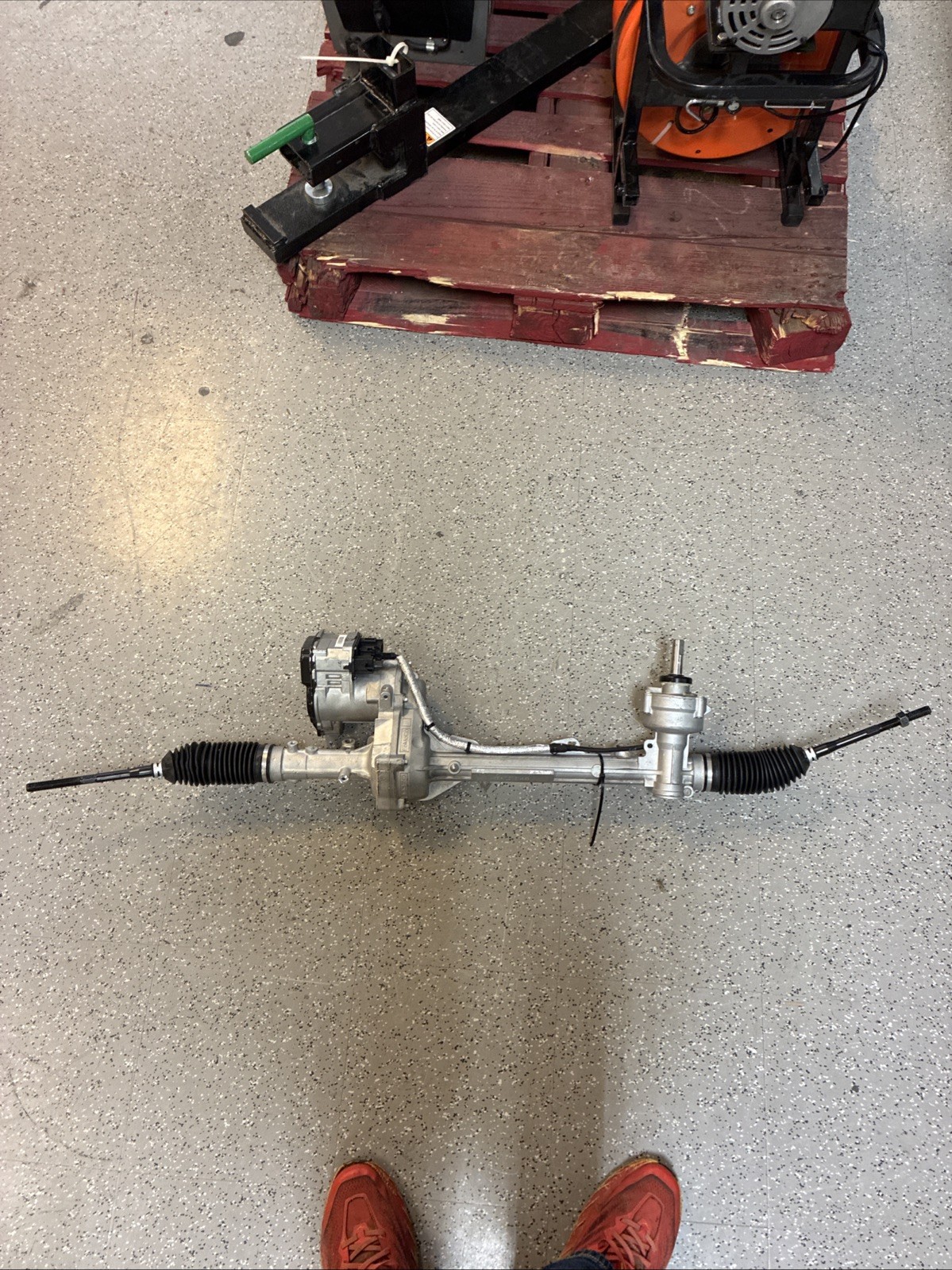 FoMoCo OEM Electric Power Steering Gear Transmission 3D070, Steel FoMoCo OEM Electric Power Steering Gear Transmission 3D070, Steel