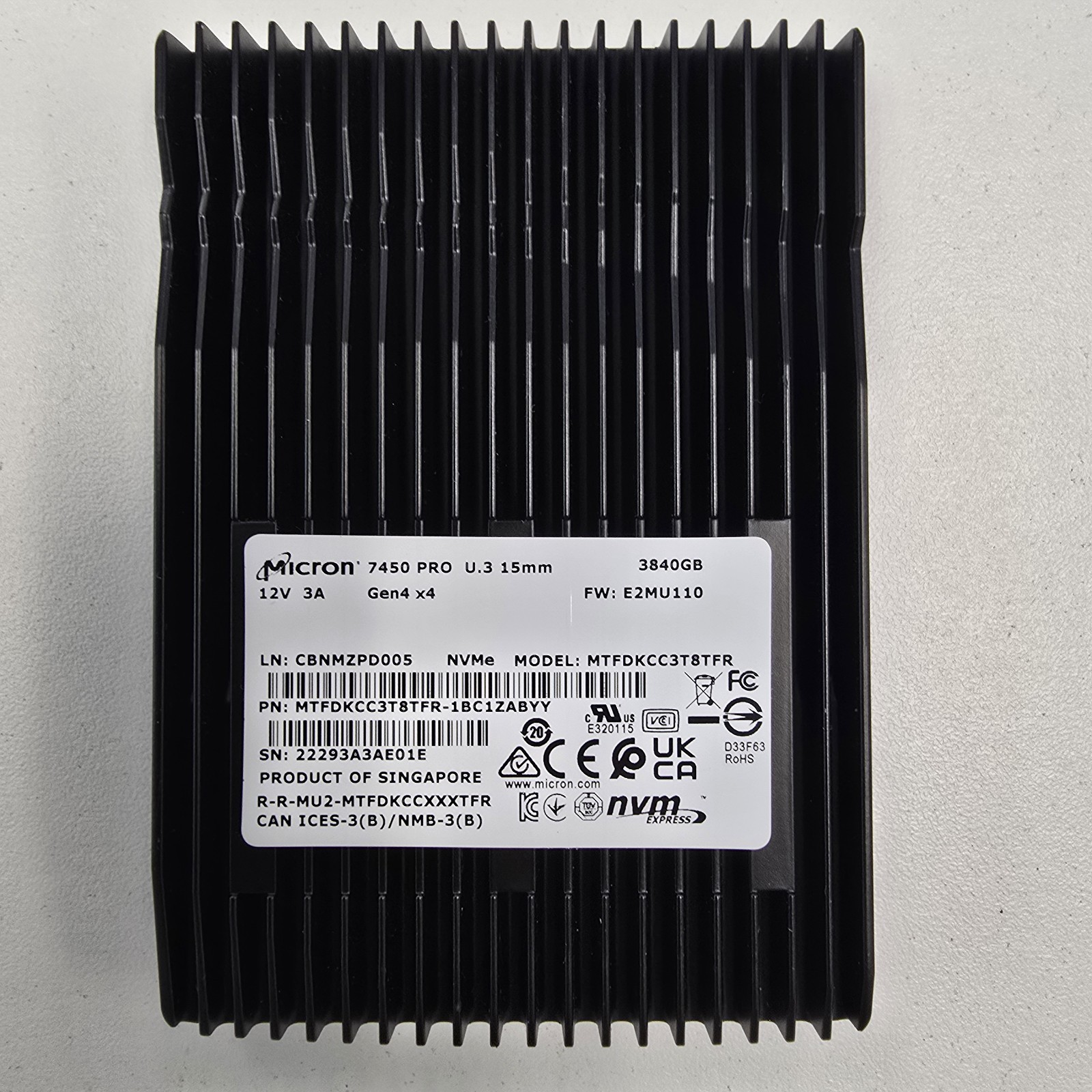 Micron 7450 PRO 3.84 TB PCIe 4.0 NVMe 2.5\