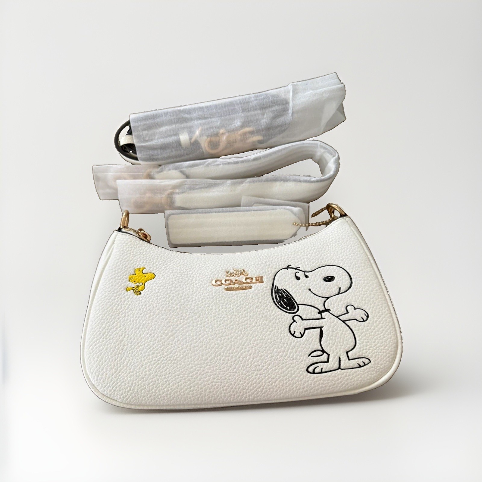 COACH x PEANUTS Teri Shoulder Bag Snoopy Chalk Multi CBJ76 NEW With Tags