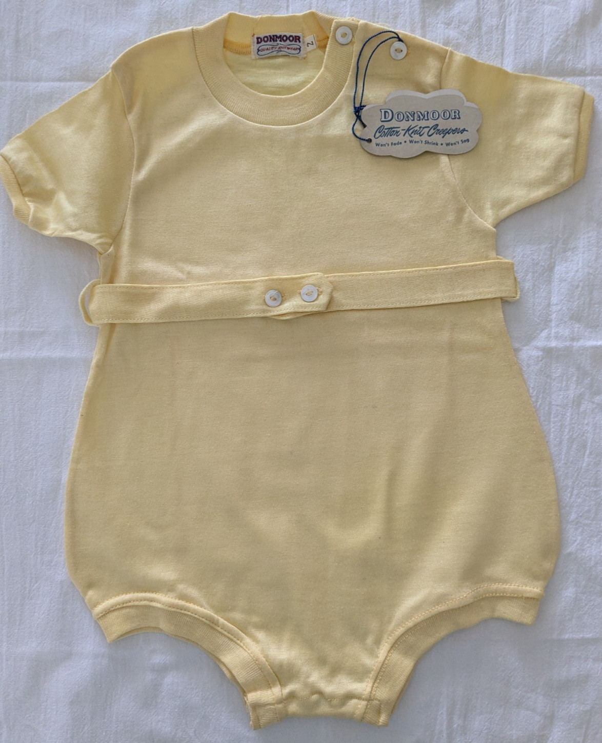 Donmoor Infant One Piece Knit Creeper Vintage 1950s NEW Tagged Size 12 Mo (?) Donmoor Infant One Piece Knit Creeper Vintage 1950s NEW Tagged Size 12 Mo (?)