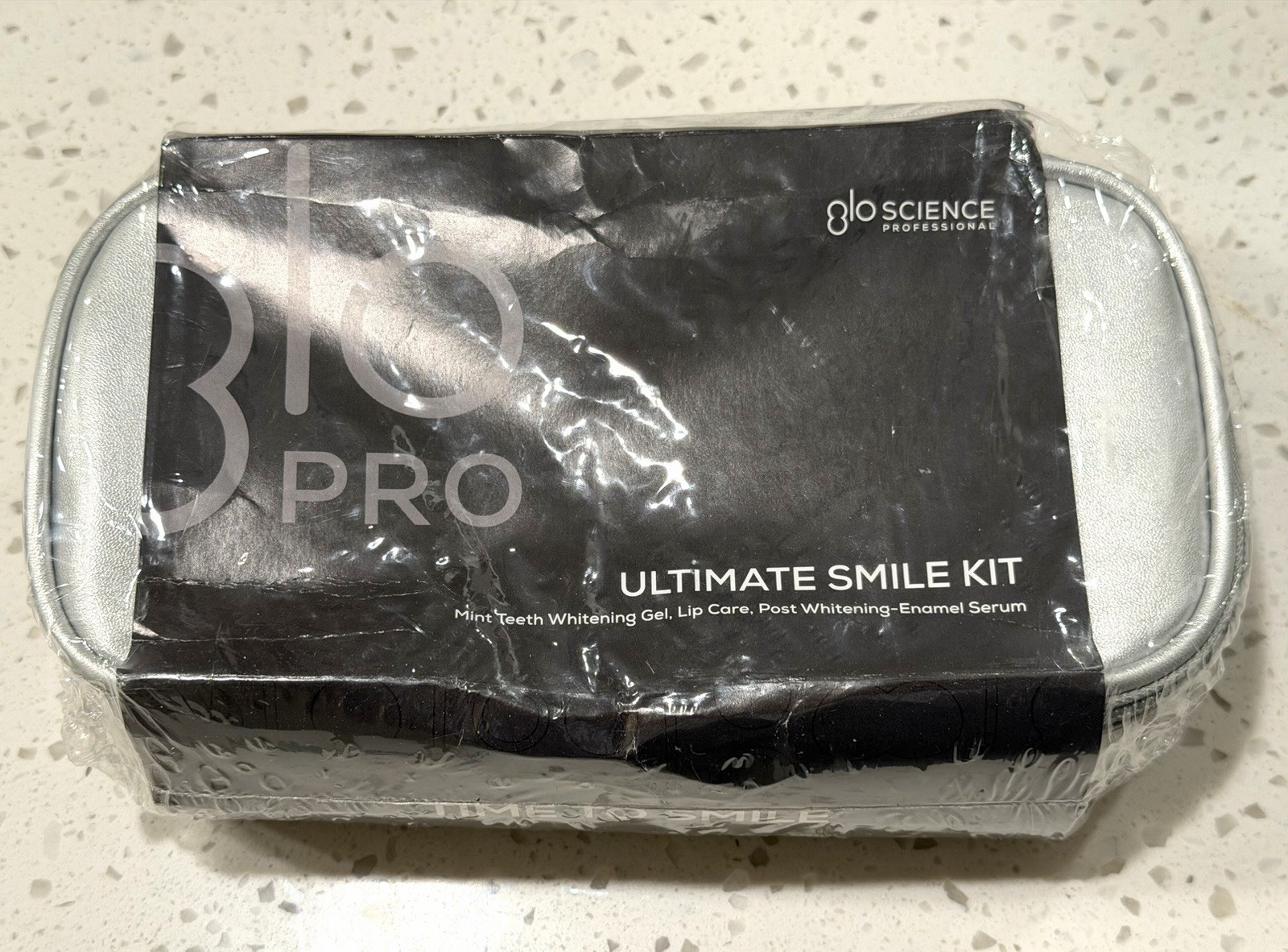 Glo Science Glo Pro Ultimate Smile Kit - At Home Teeth Whitening Smile Kit - NEW Glo Science Glo Pro Ultimate Smile Kit - At Home Teeth Whitening Smile Kit - NEW