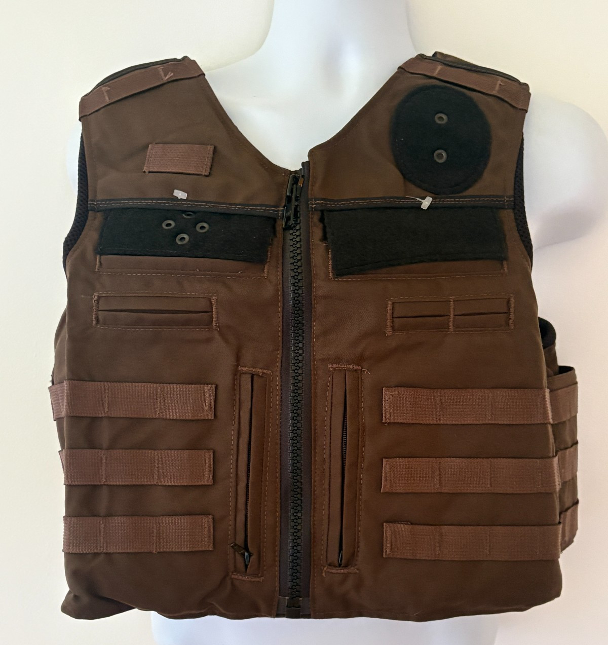 SAFARILAND Bothell Oregon City Armor Plate Carrier Front Open Medium Brown Molle