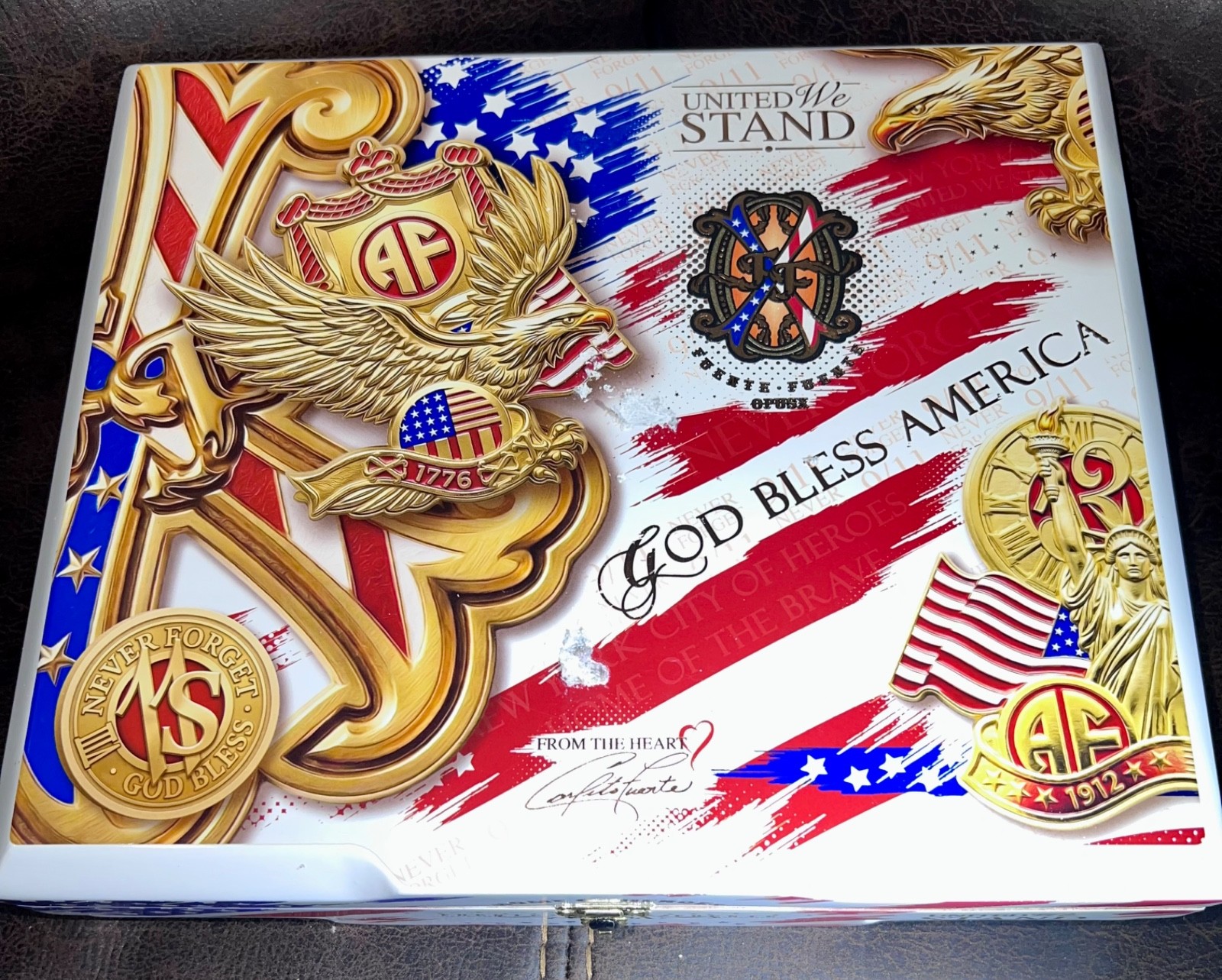 REXILIENT OPUS X ARTURO FUENTE COMMEMORATIVE COLLECTABLE 9.11 EMPTY CIGAR BOX REXILIENT OPUS X ARTURO FUENTE COMMEMORATIVE COLLECTABLE 9.11 EMPTY CIGAR BOX