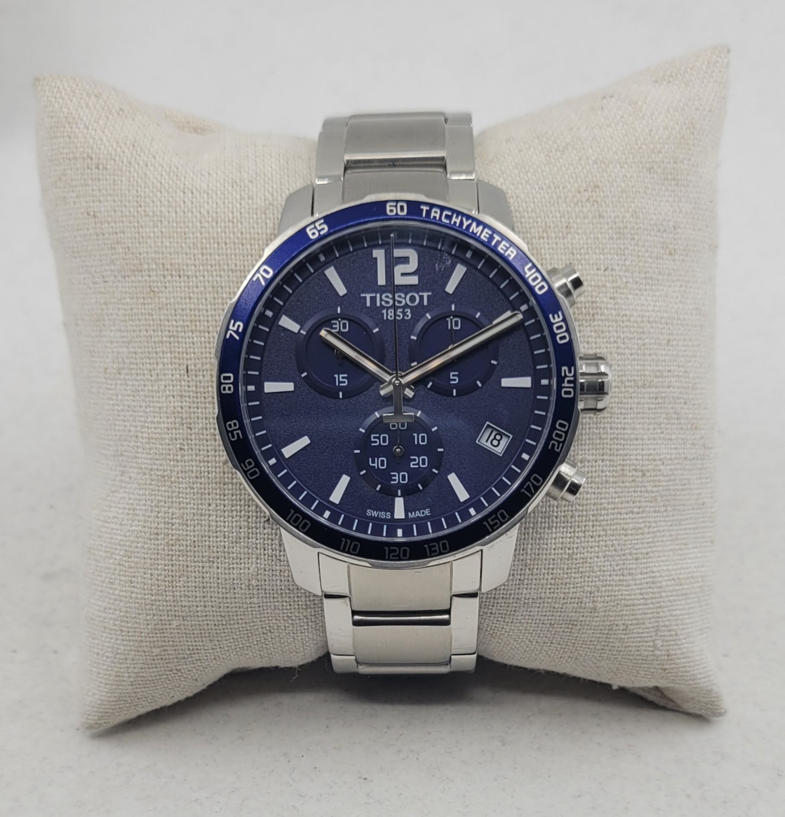 * Tissot Quickster Chronograph Blue Dial Men\'s Watch T0954171104700 (Pre-Owned)