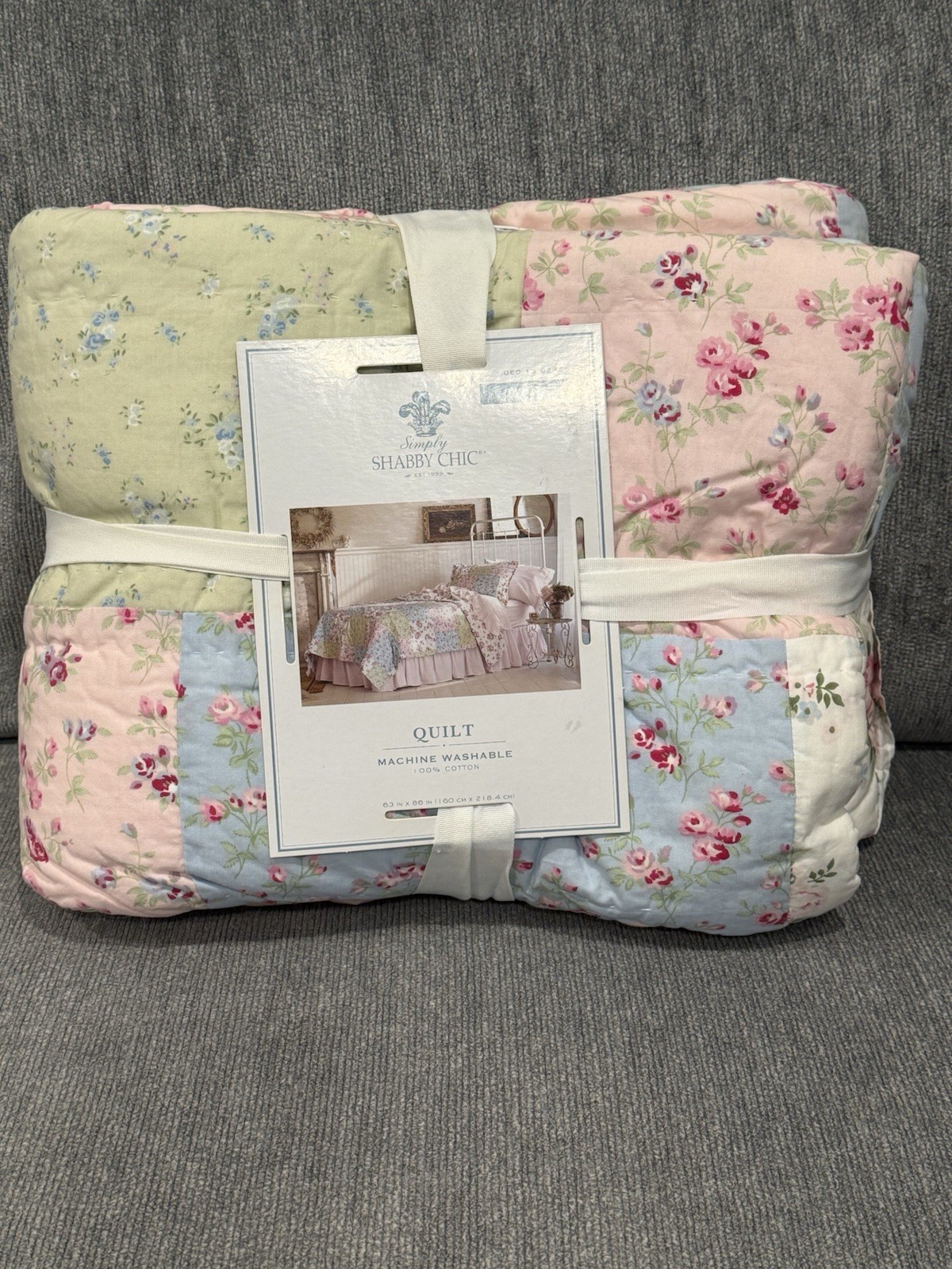NEW SIMPLY SHABBY CHIC Rachel Ashwell Twin Ditsy Patchwork Quilt 🌸Cotton 🌸 NEW SIMPLY SHABBY CHIC Rachel Ashwell Twin Ditsy Patchwork Quilt 🌸Cotton 🌸