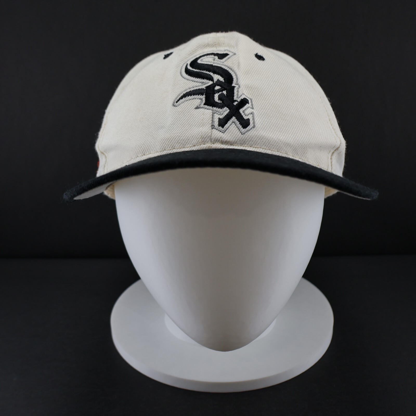 Vintage Chicago White Sox Sports Specialties Snap Back White Dome Plain Logo Hat Vintage Chicago White Sox Sports Specialties Snap Back White Dome Plain Logo Hat