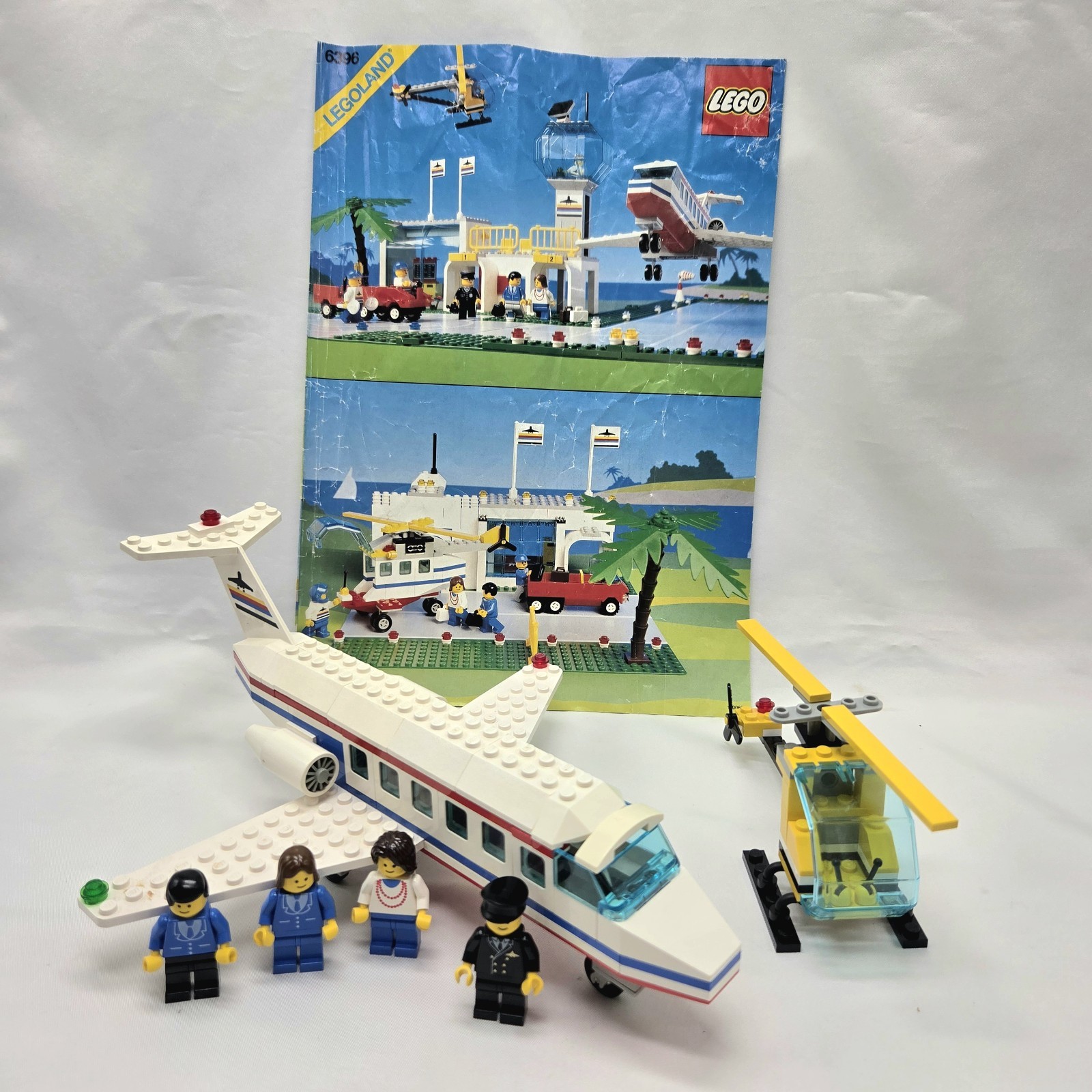 Lego 6396 International Jetport Airport: Airplane Helicopter Minifigs INCOMPLETE Lego 6396 International Jetport Airport: Airplane Helicopter Minifigs INCOMPLETE