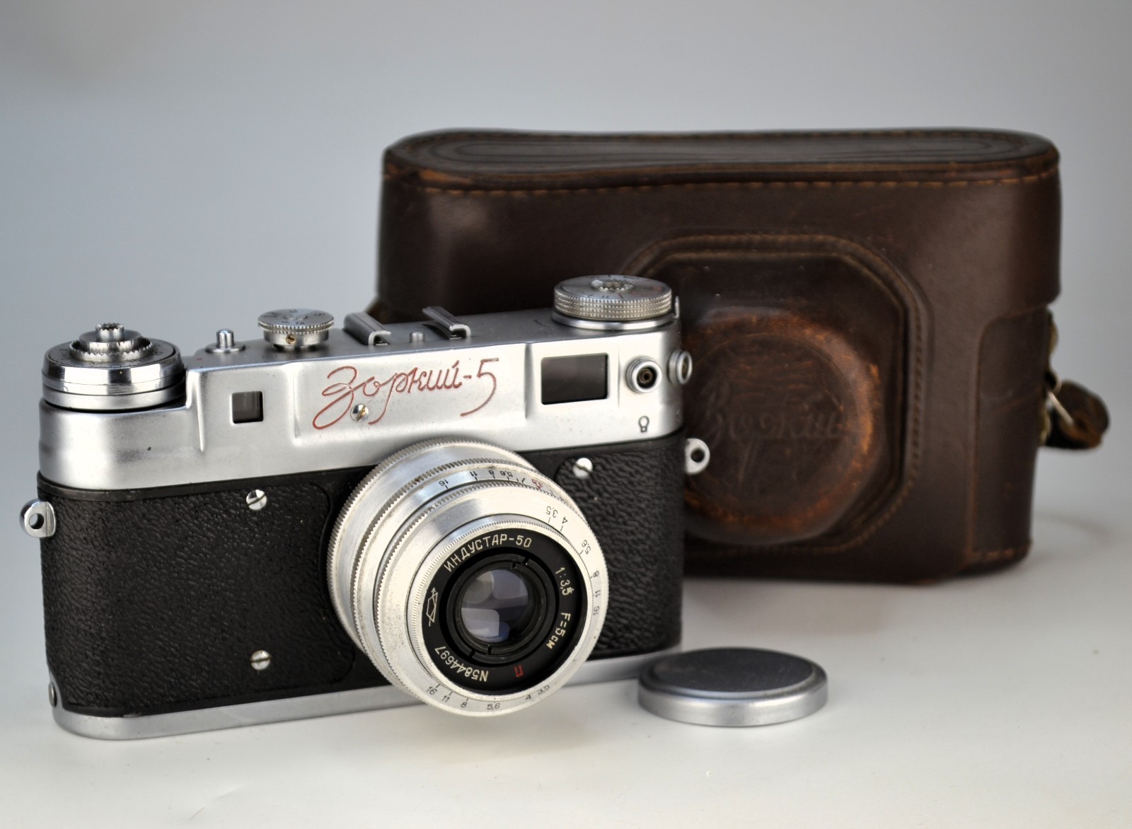 FULLY SERVICED 1958 RED NAME USSR \