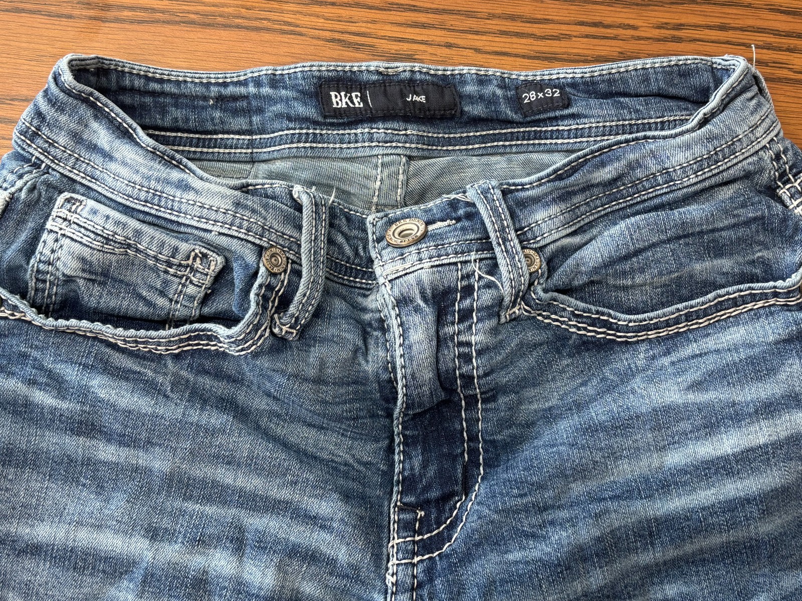 buckle mens jake jeans 28x32
