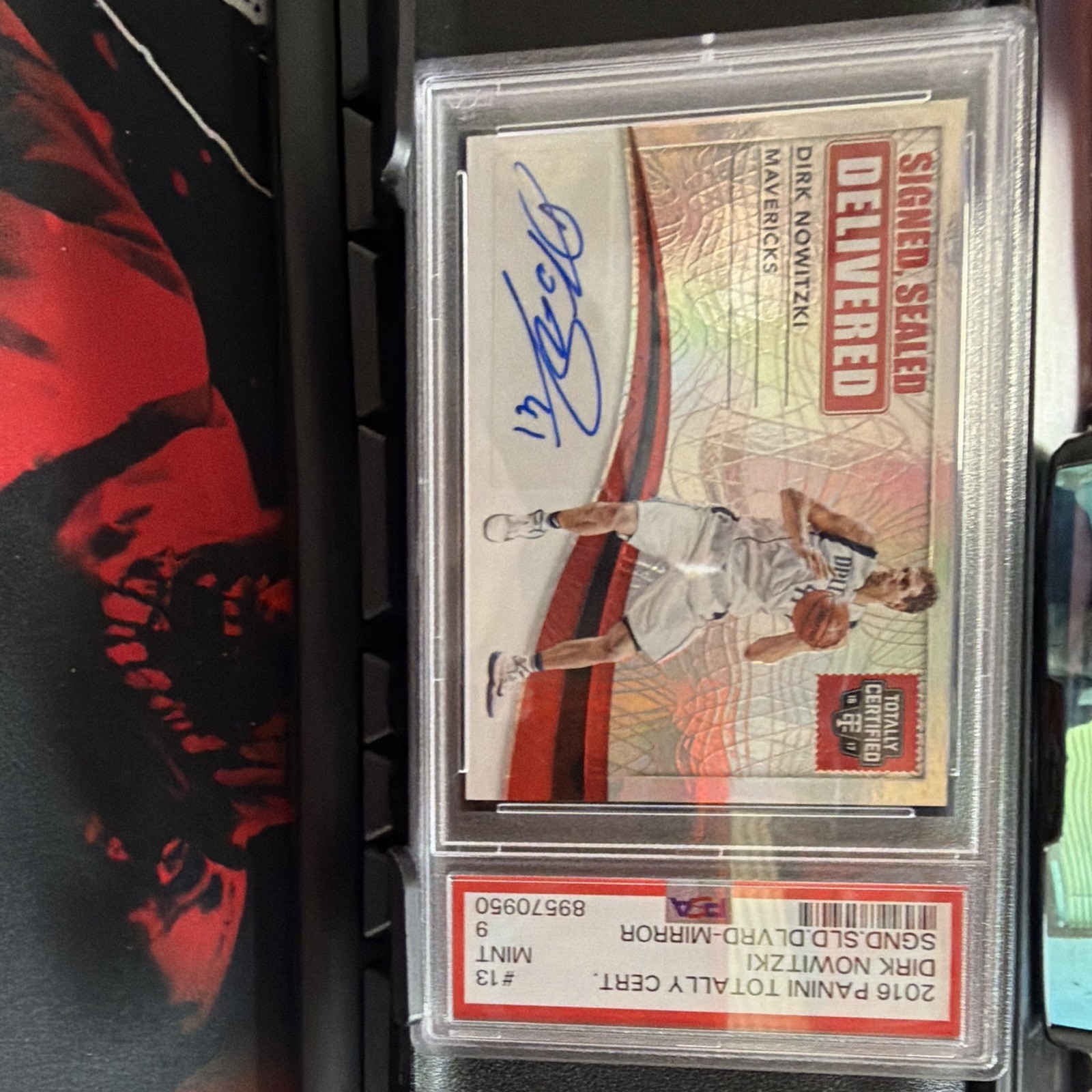 Panini 2016 Totally Certified Dirk Nowitzki Signed Sealed Mirror Auto PSA /25