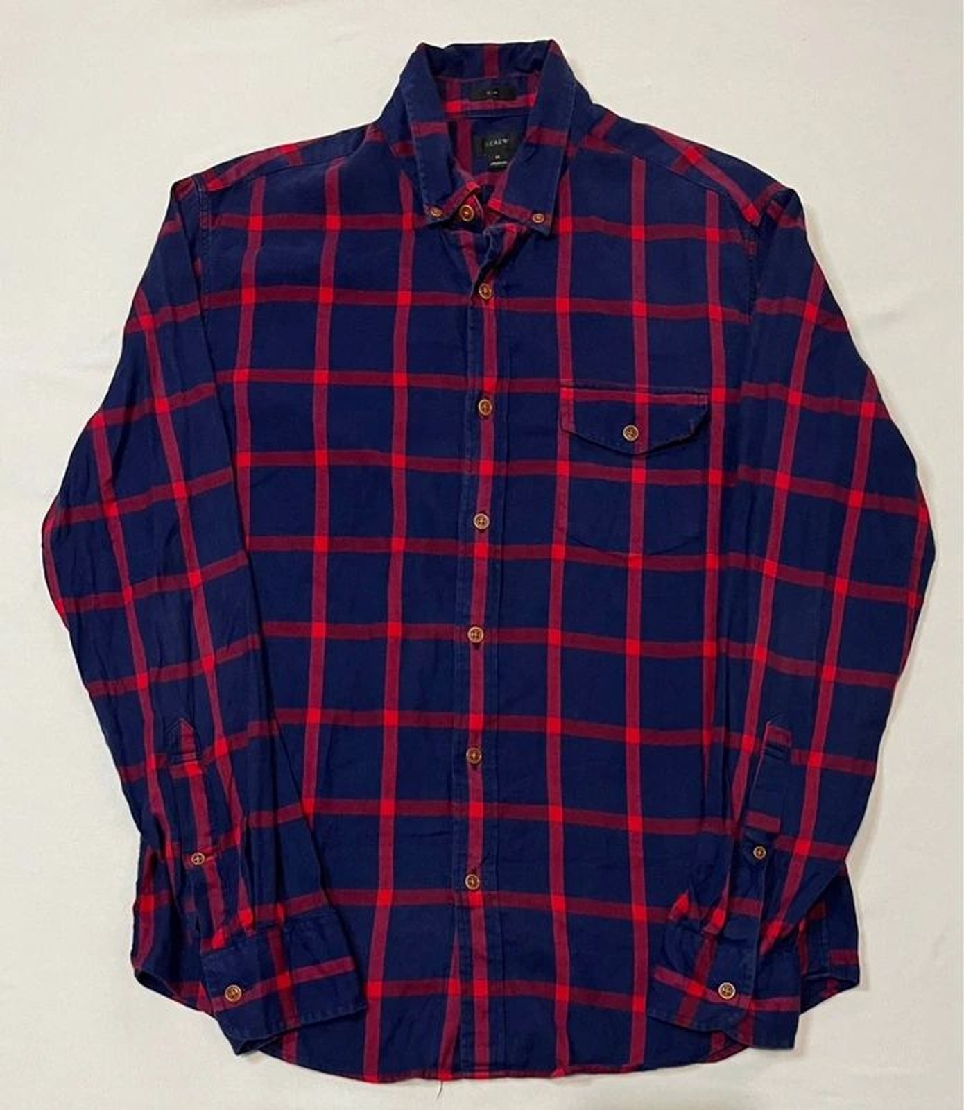 J.Crew Men\'s Slim Fit Plaid Checked Button Down Shirt Navy Red Size M J.Crew Men\'s Slim Fit Plaid Checked Button Down Shirt Navy Red Size M