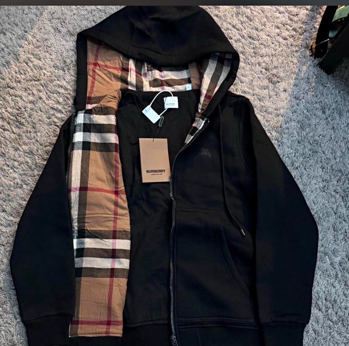 Burberry Men\'s Black Full Zip Hooded Fleece Hoodie Lined Pockets Size L
