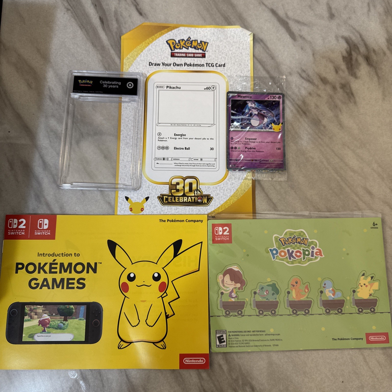 Target mewtwo promo with case, magnets come included