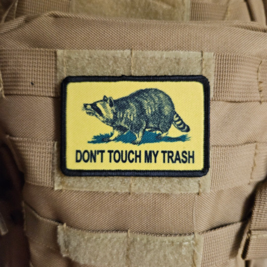 Don\'t touch my trash raccoon Gadsden flag meme 2\