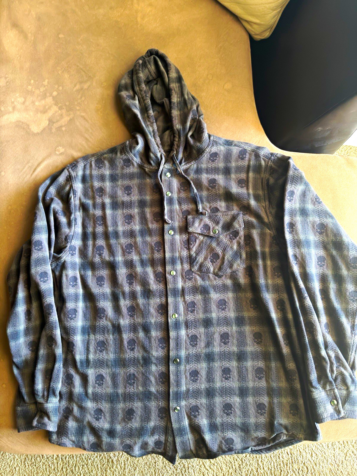 Supreme x Number (N)ine Men’s Gray Plaid Hooded Flannel Button-Up L from FW25 Supreme x Number (N)ine Men’s Gray Plaid Hooded Flannel Button-Up L from FW25
