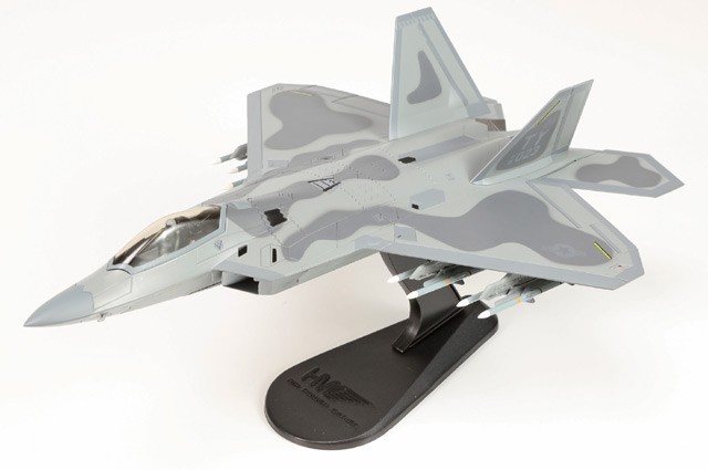 HA2833 Hobby Master F-22A Raptor 1/72 Model #01-4203 USAF 325th FW, 43rd FS HA2833 Hobby Master F-22A Raptor 1/72 Model #01-4203 USAF 325th FW, 43rd FS