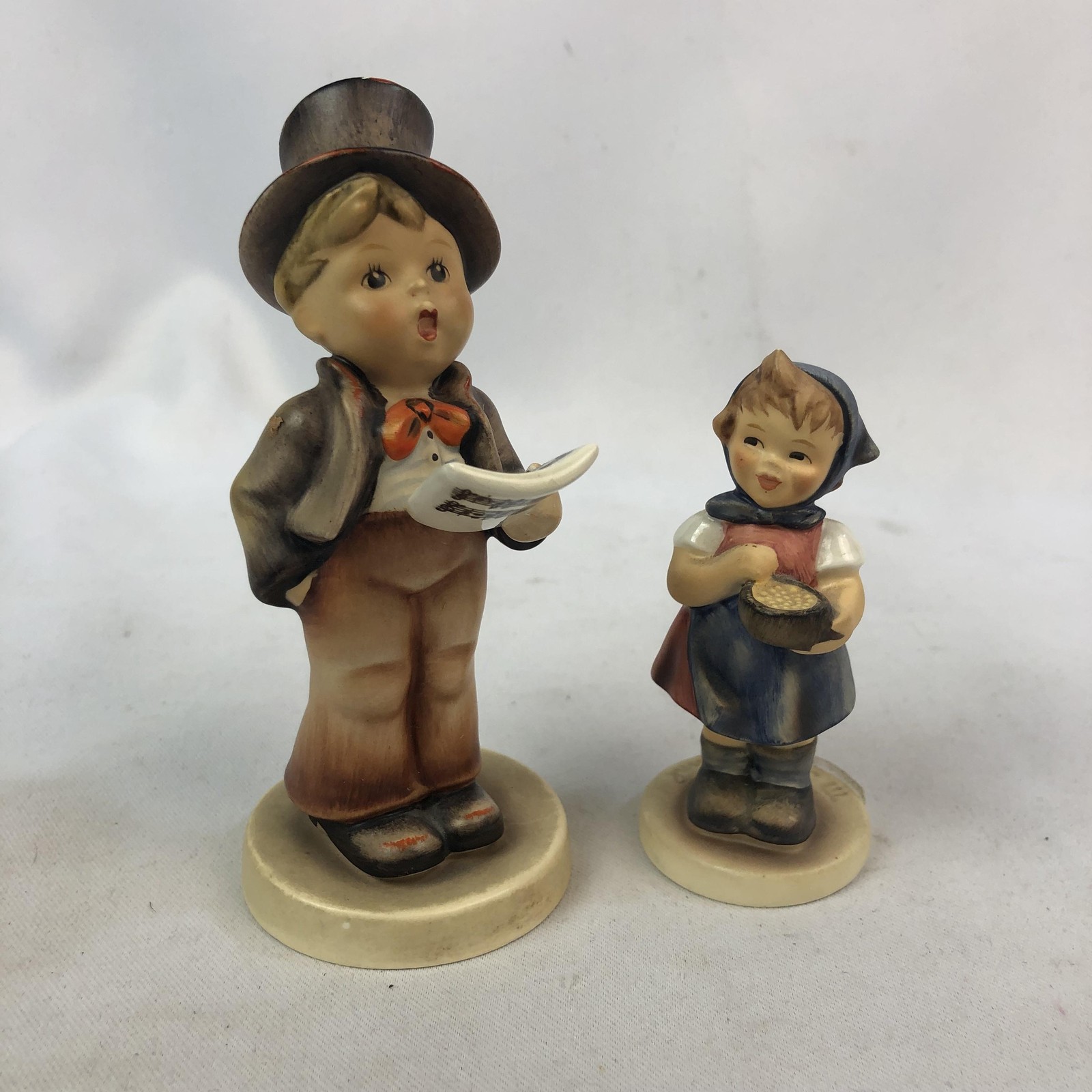 Vintage Goebel Hummel Children Figurines Lot 2 Boy Girl Small Porcelain Germany