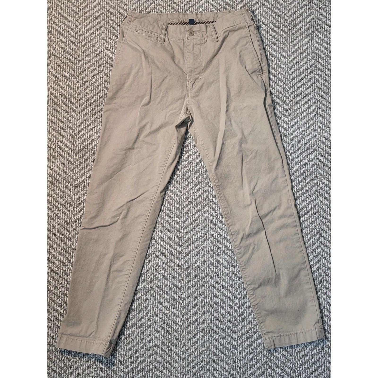 American Eagle Mens Chino Pants Khaki Tan Flat Front Next Level Stretch 29x30