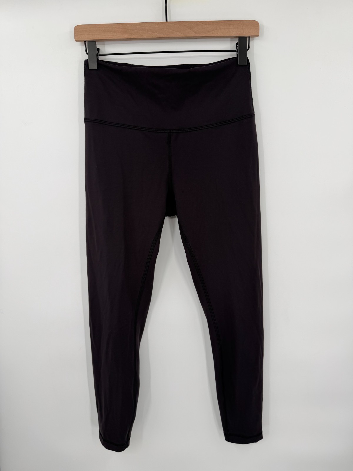 Lululemon Wunder Train High Rise Tight 25” Black Athletic Yoga Womens Size 8