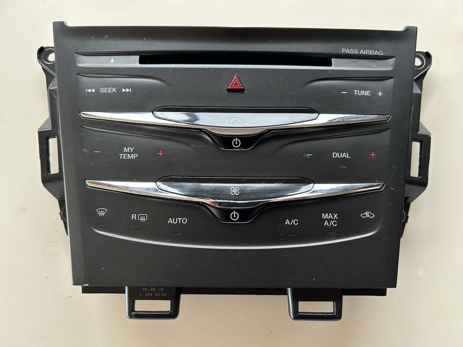 LINCOLN MKT Radio Heater Climate Control A/C OEM 2013 - 2019