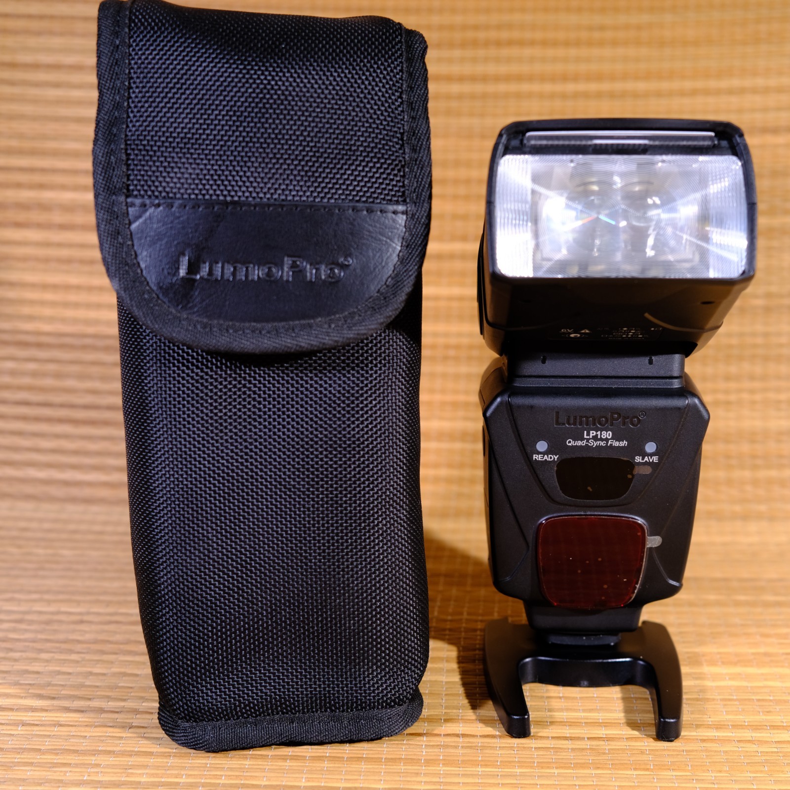 LumoPro LP180 Flash - Great for Strobist Off Camera - Perfect Condition