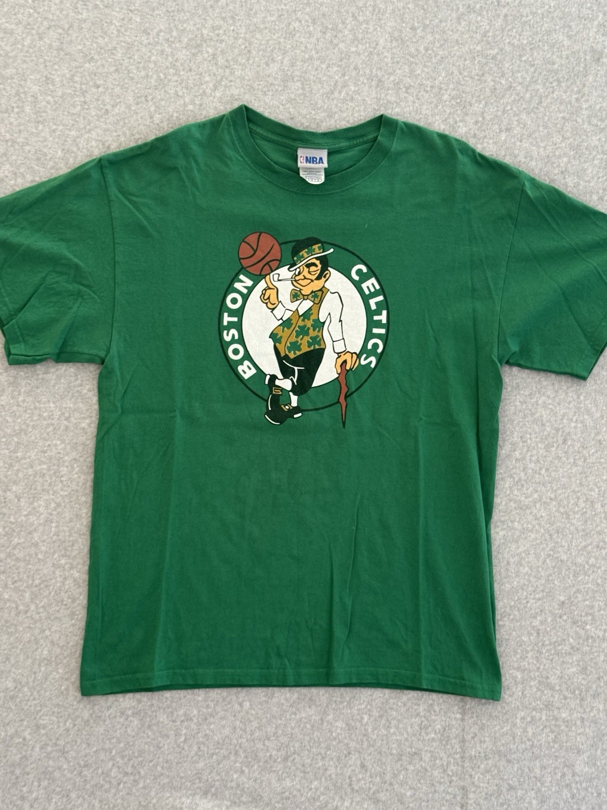 VTG Boston Celtics Green NBA Basketball Short Sleeve Logo T-Shirt Men’s Large VTG Boston Celtics Green NBA Basketball Short Sleeve Logo T-Shirt Men’s Large
